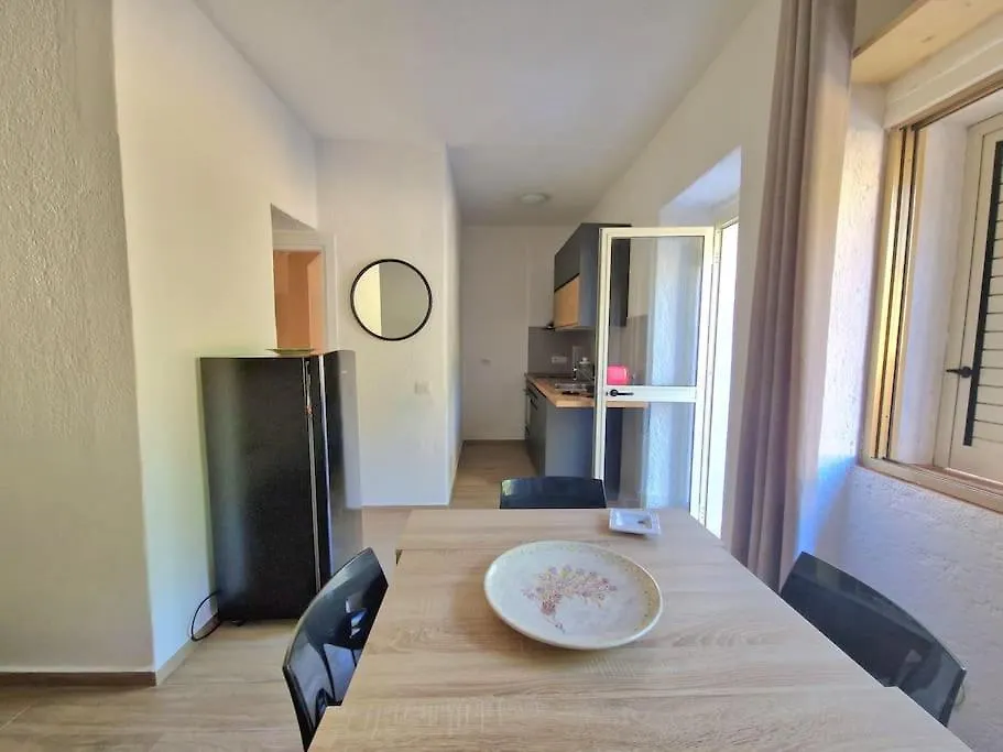 Villa Casa Catalina, Un'Oasi Di Relax Al Centro Citta Palau