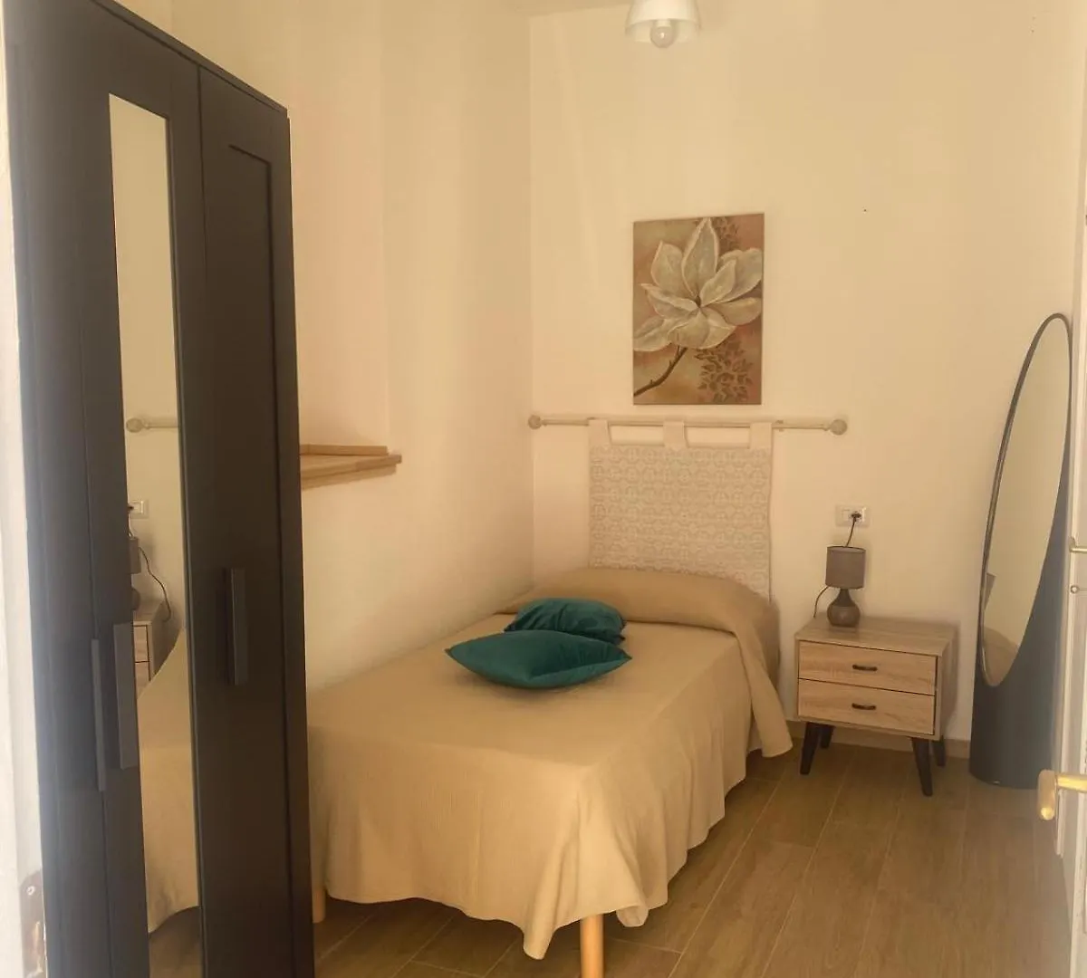 Villa Casa Catalina, Un'Oasi Di Relax Al Centro Citta Palau 0*,